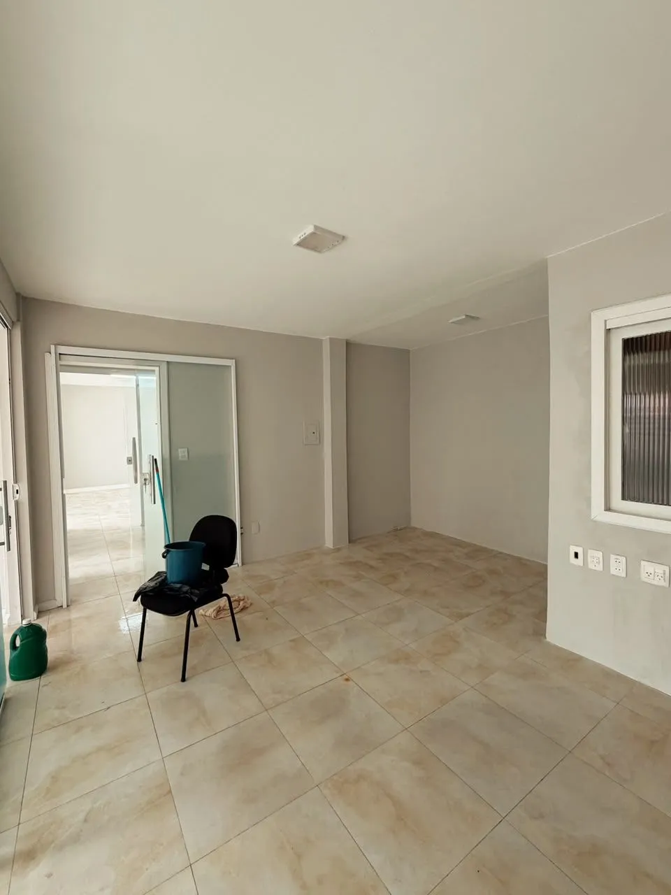 Sala comercial para venda no bairro Centro em Torres