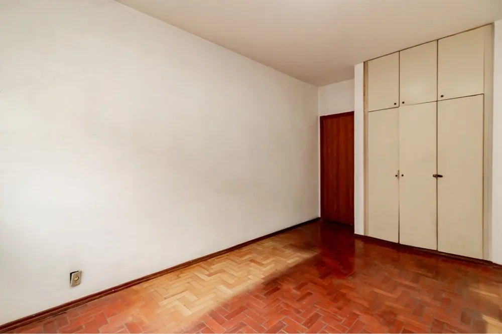 Apartamento para venda no bairro Independência em Porto Alegre