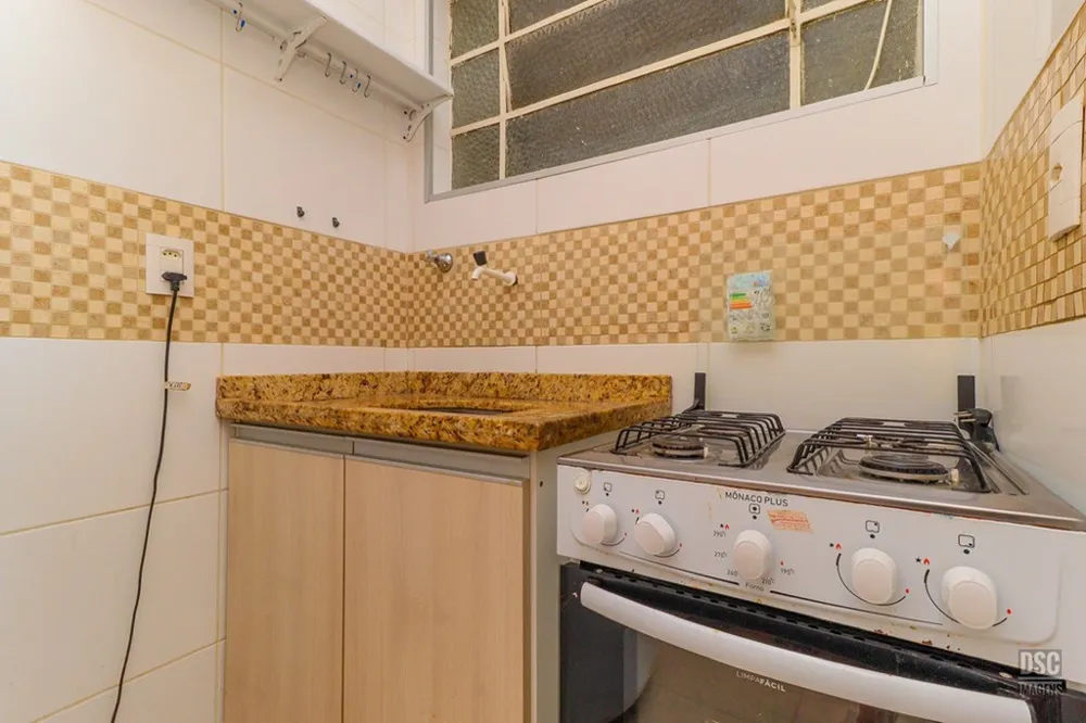 Apartamento para venda no bairro Centro Histórico em Porto Alegre