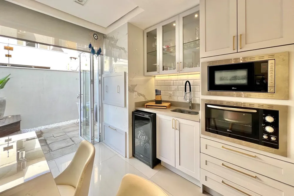 Casa para venda no bairro Igara em Canoas