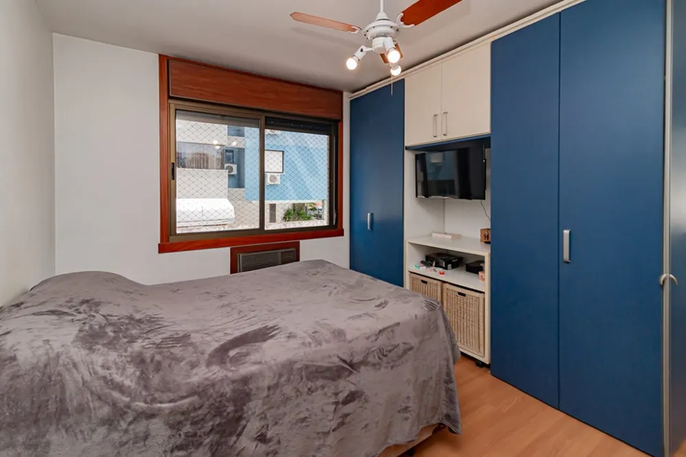Apartamento para venda no bairro Menino Deus em Porto Alegre