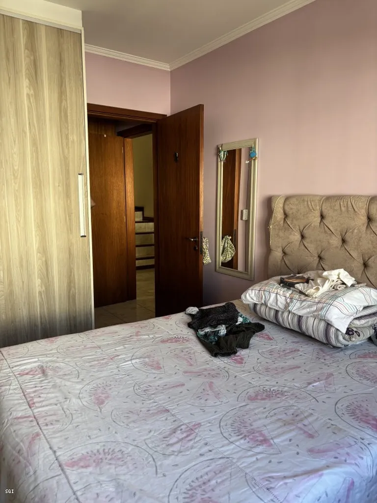 Apartamento para venda no bairro Jardim Botânico em Porto Alegre