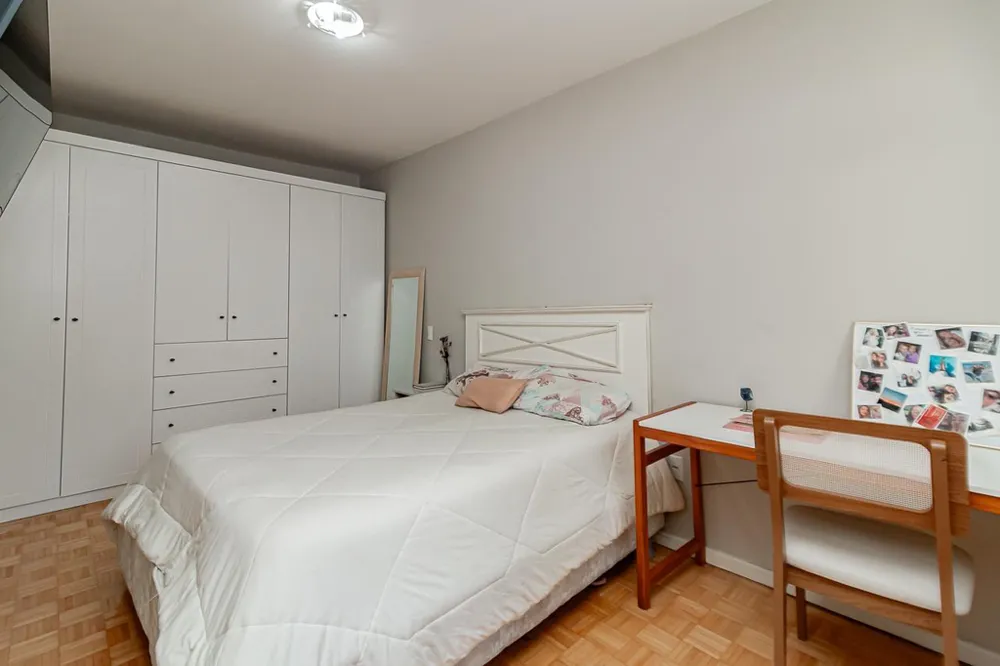 Apartamento para venda no bairro Rio Branco em Porto Alegre