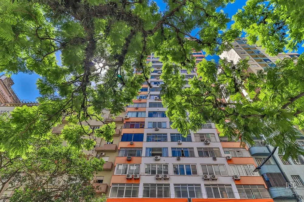Apartamento para venda no bairro Centro Histórico em Porto Alegre