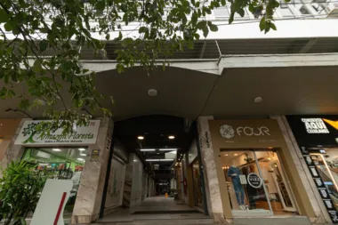 Loja para venda no bairro Moinhos de Vento em Porto Alegre