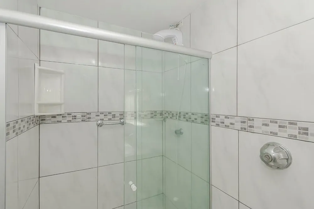 Apartamento para venda no bairro Vila Ipiranga em Porto Alegre