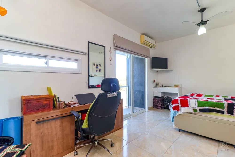 Casa em Condomínio para venda no bairro Hípica em Porto Alegre