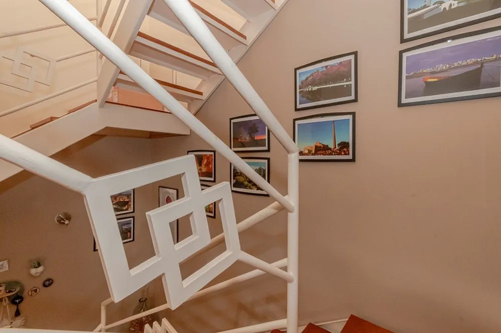 Casa para venda no bairro Lomba do Pinheiro em Porto Alegre