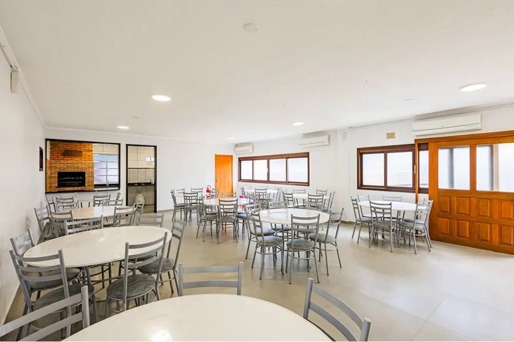 Apartamento para venda no bairro Santo Antônio em Porto Alegre