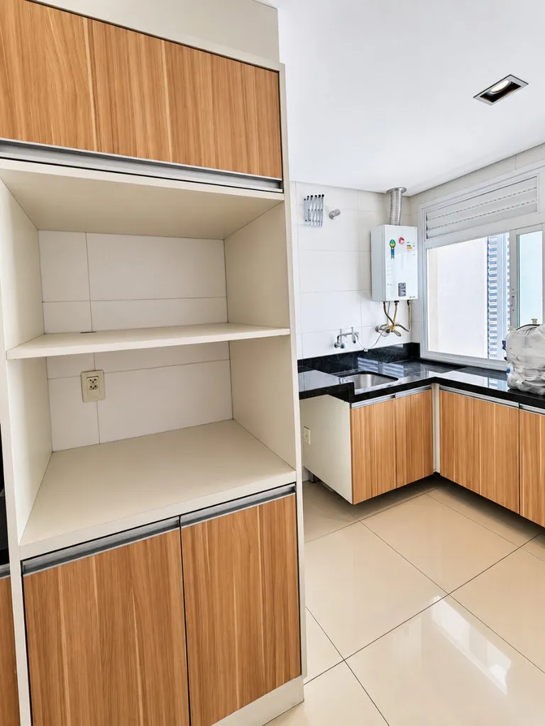 Apartamento para venda no bairro Passo da Areia em Porto Alegre