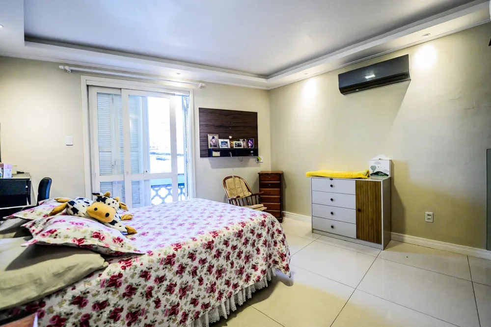Apartamento para venda no bairro Teresópolis em Porto Alegre