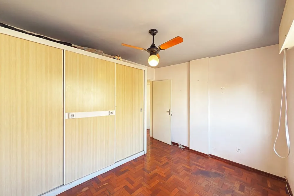 Apartamento para venda no bairro Menino Deus em Porto Alegre