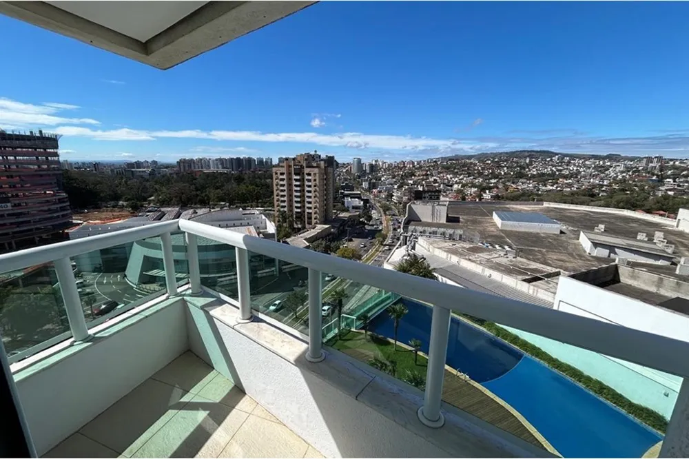 Apartamento para venda no bairro Três Figueiras em Porto Alegre
