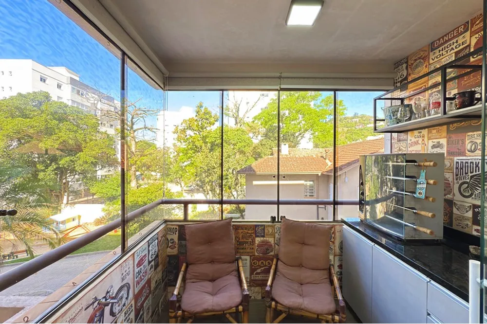 Apartamento para venda no bairro Teresópolis em Porto Alegre