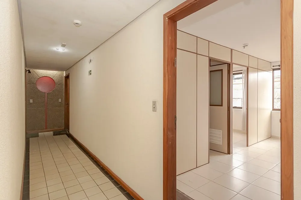 Sala para venda no bairro Floresta em Porto Alegre