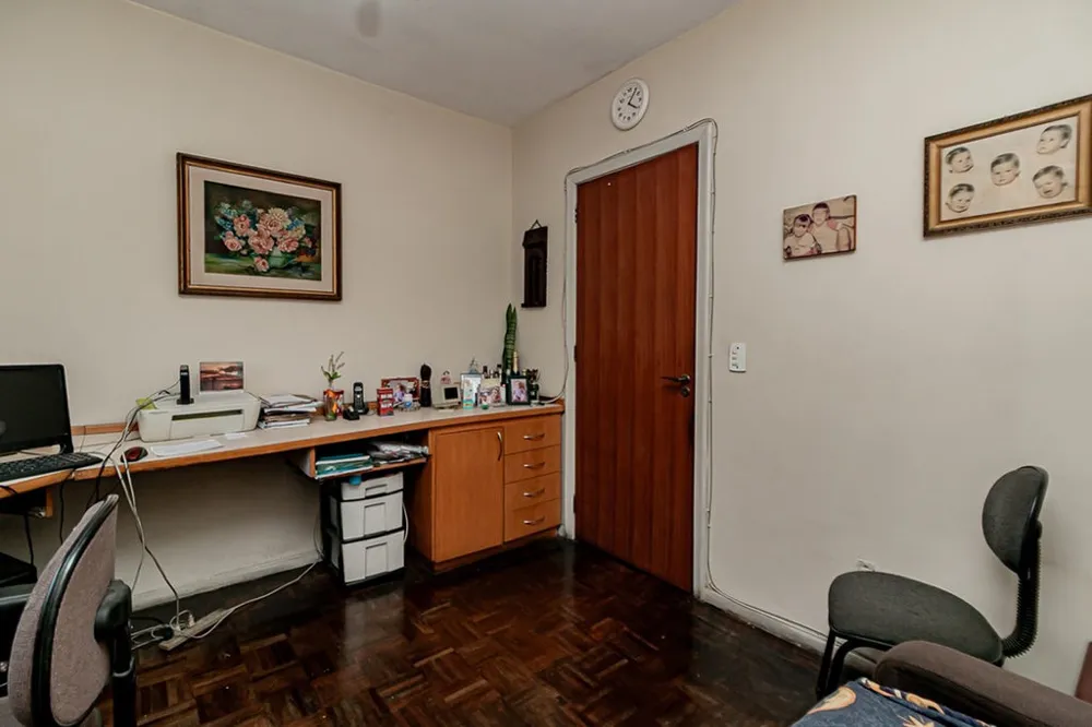Apartamento para venda no bairro Três Figueiras em Porto Alegre