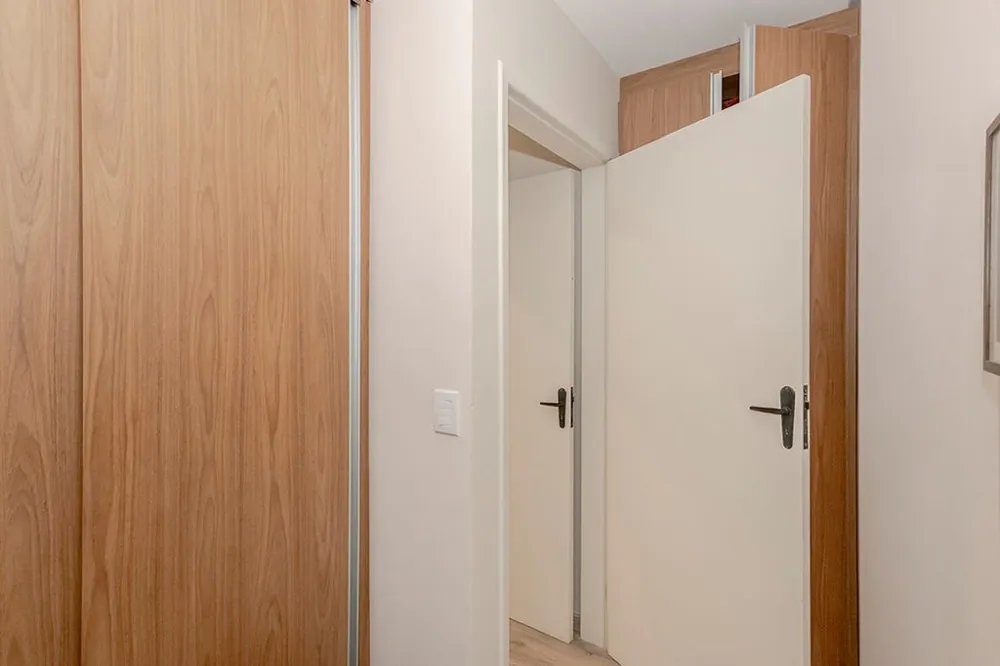 Sala para venda no bairro Moinhos de Vento em Porto Alegre