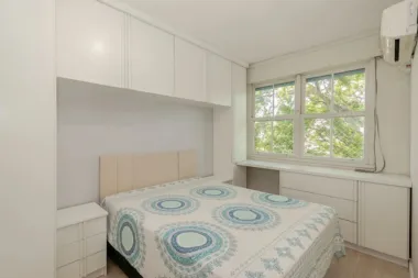 Apartamento para venda no bairro Santana em Porto Alegre