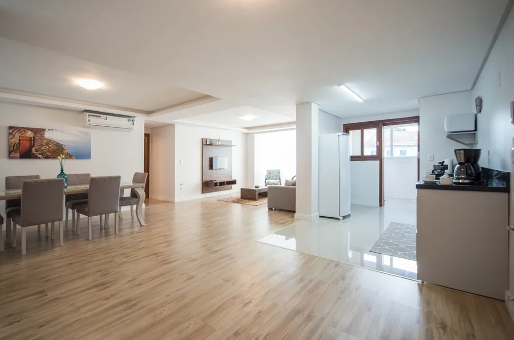 Apartamento para venda no bairro Centro em Gramado