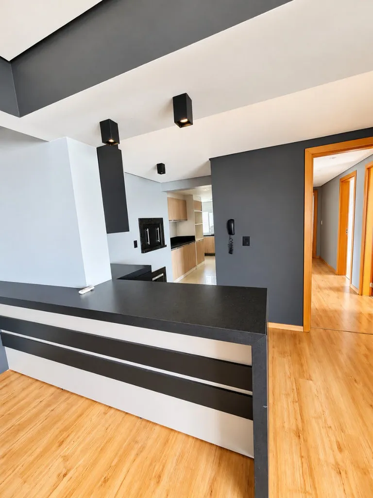 Apartamento para venda no bairro Passo da Areia em Porto Alegre