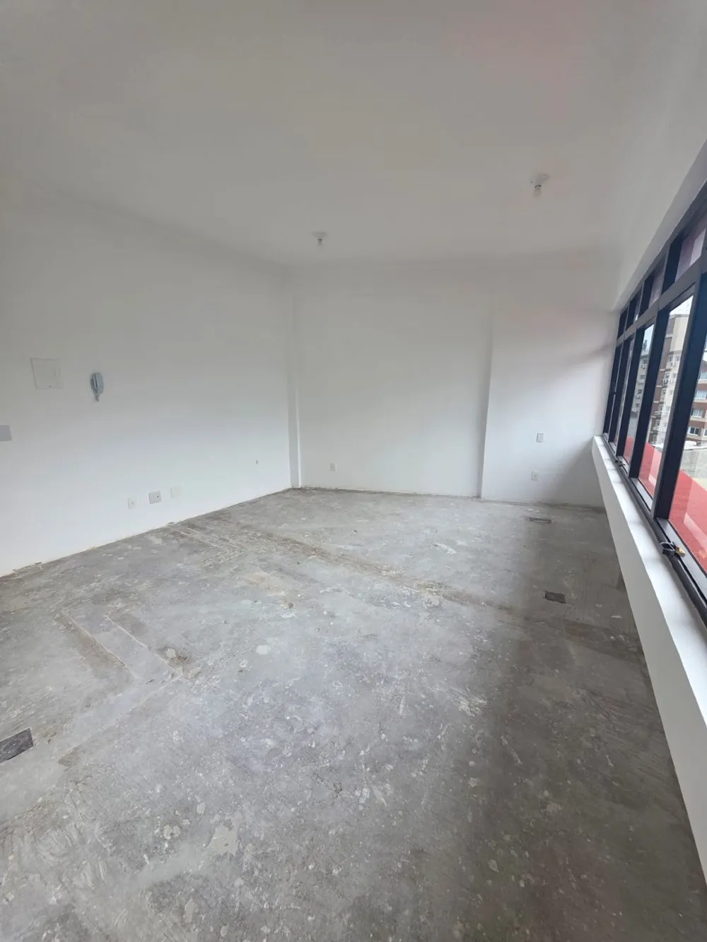 Sala comercial para venda no bairro Petrópolis em Porto Alegre