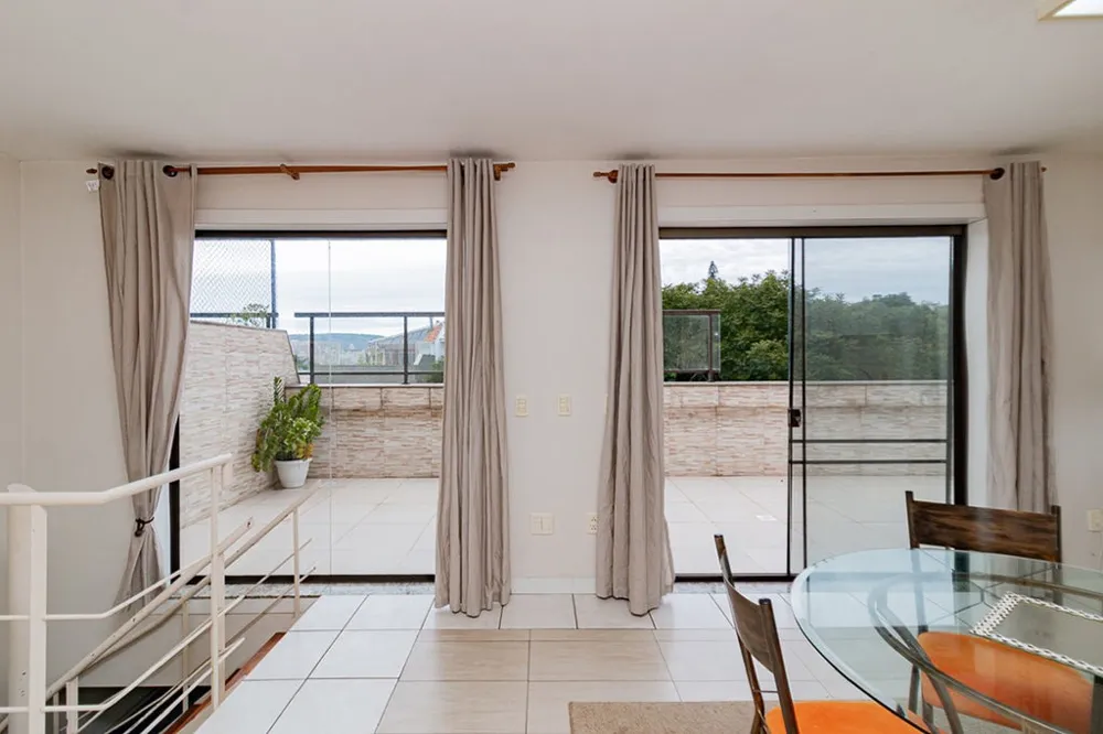 Cobertura Duplex para venda no bairro Jardim Lindóia em Porto Alegre
