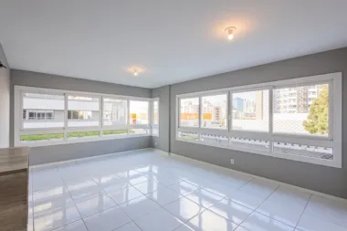 Imóvel em Vila Ipiranga