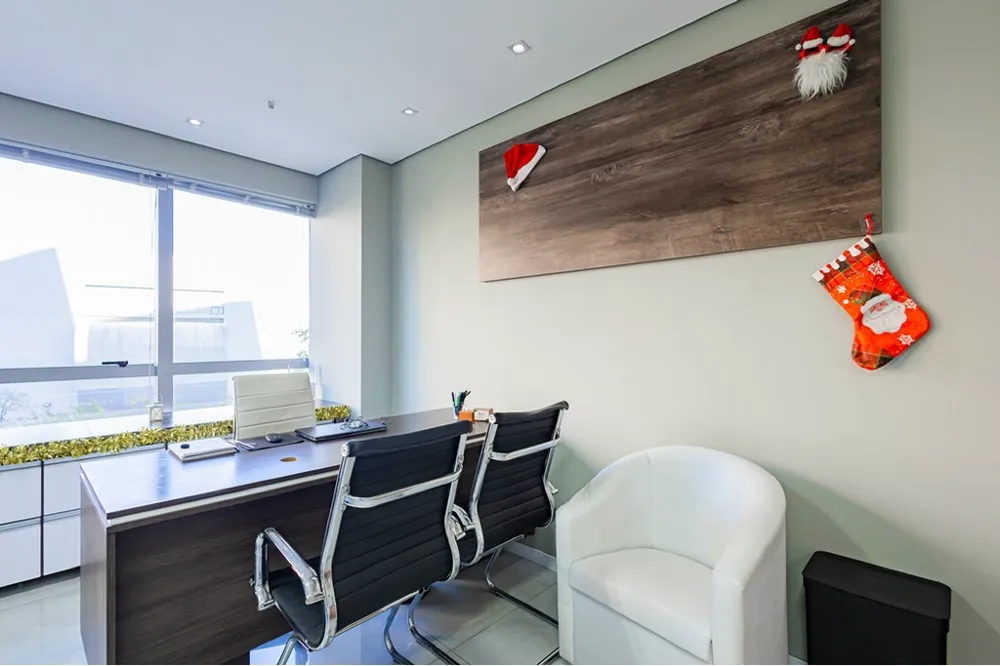Sala para venda no bairro Petrópolis em Porto Alegre