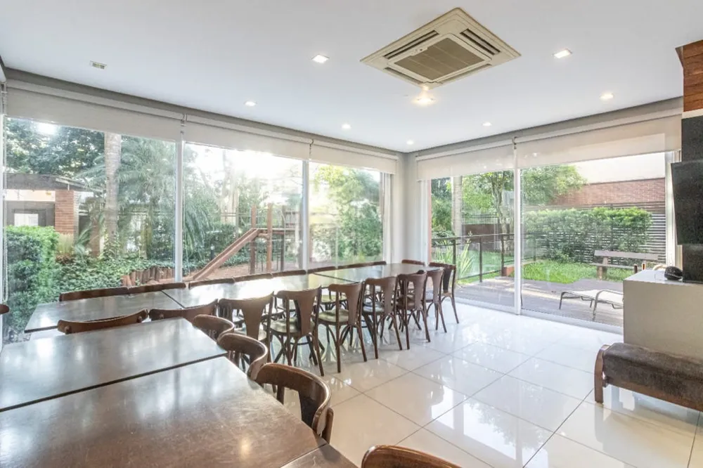 Apartamento para venda no bairro Petrópolis em Porto Alegre