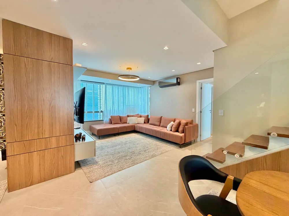 Cobertura Duplex para venda no bairro Petrópolis em Porto Alegre