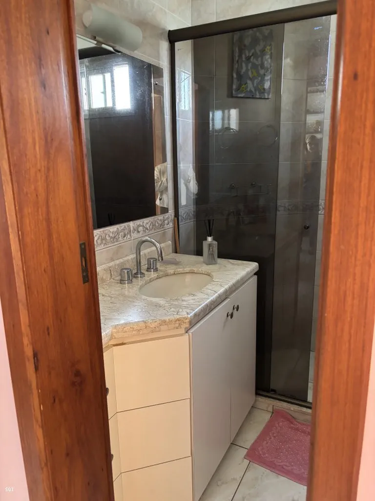 Apartamento para venda no bairro Jardim Botânico em Porto Alegre
