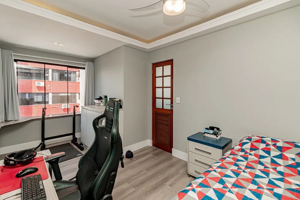 Cobertura Duplex para venda no bairro Jardim Lindóia em Porto Alegre