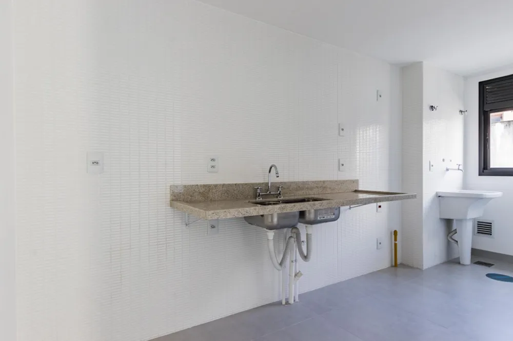 Apartamento para venda no bairro Menino Deus em Porto Alegre