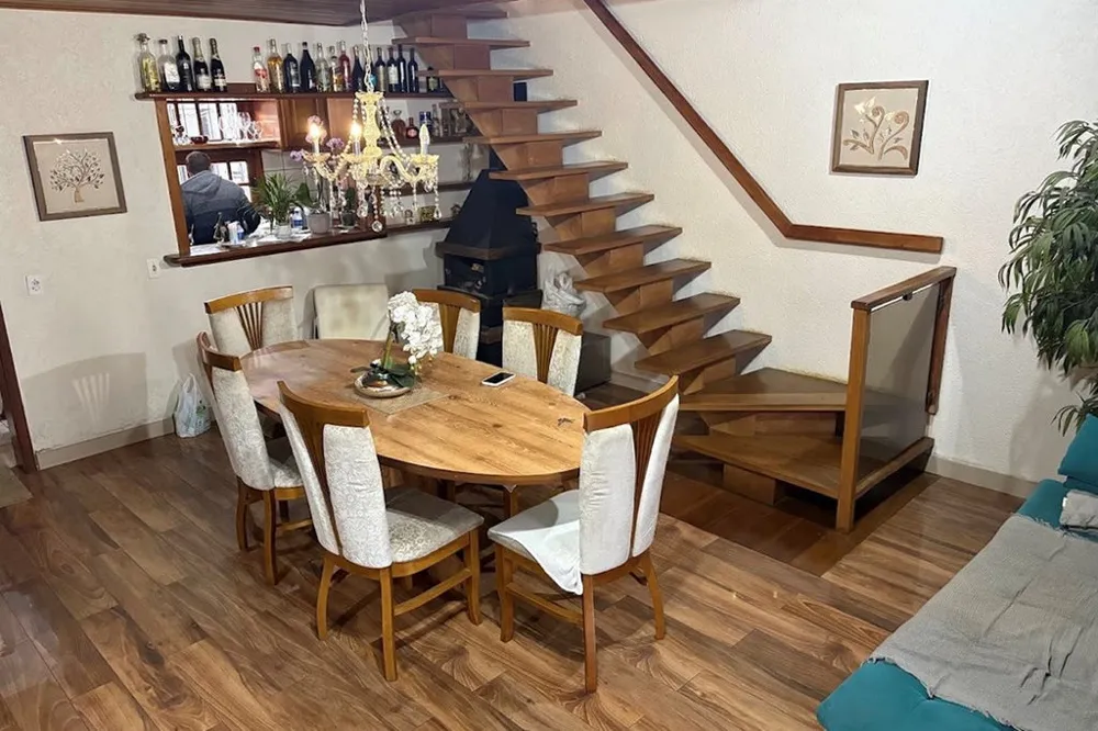 Casa para venda no bairro Santa Rosa de Lima em Porto Alegre