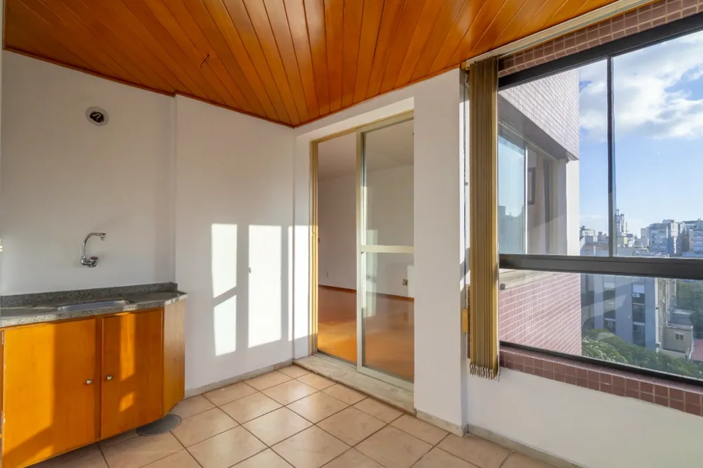 Apartamento para venda no bairro Petrópolis em Porto Alegre