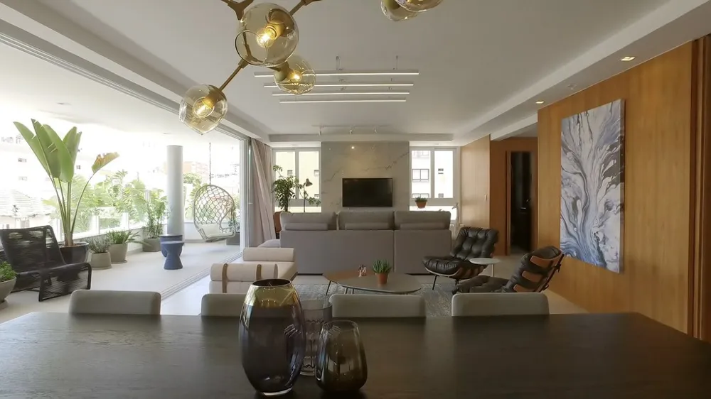 Duplex para venda no bairro Menino Deus em Porto Alegre
