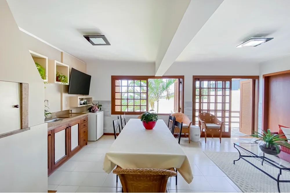 Casa para venda no bairro Teresópolis em Porto Alegre