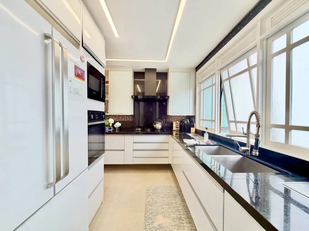 Cobertura Duplex para venda no bairro Petrópolis em Porto Alegre
