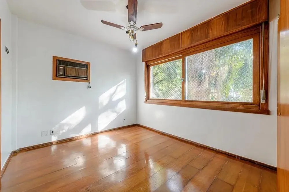 Apartamento para venda no bairro Moinhos de Vento em Porto Alegre
