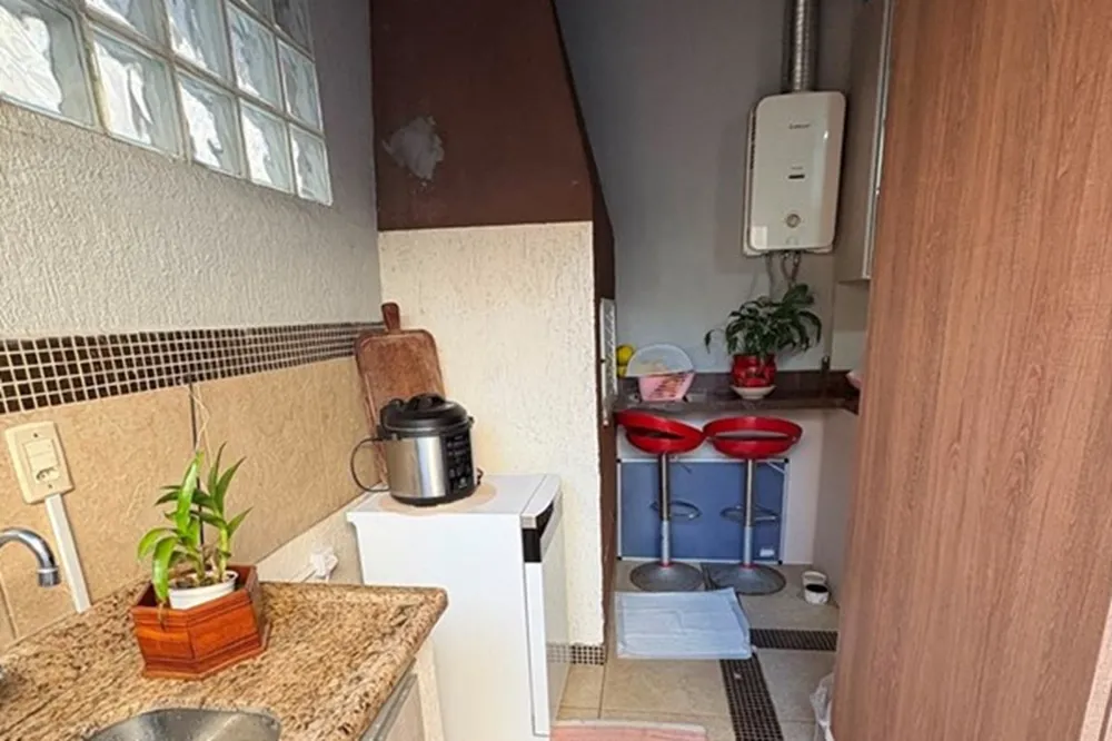 Casa em Condomínio para venda no bairro Centro em Canoas