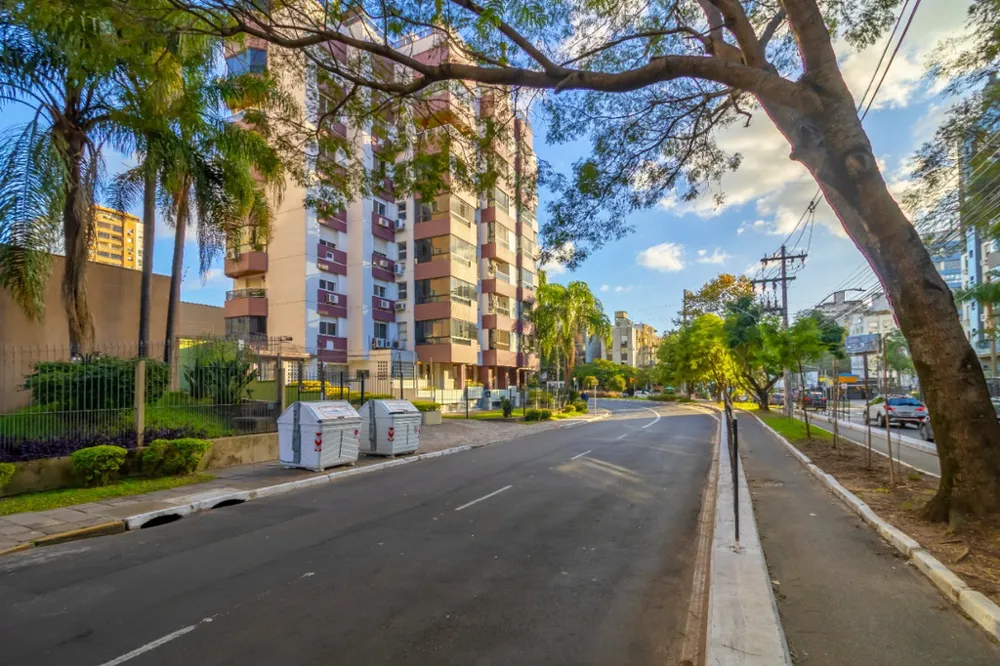 Apartamento para venda no bairro Petrópolis em Porto Alegre