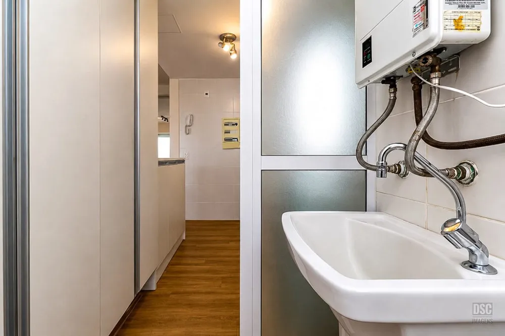 Apartamento para venda no bairro Passo da Areia em Porto Alegre