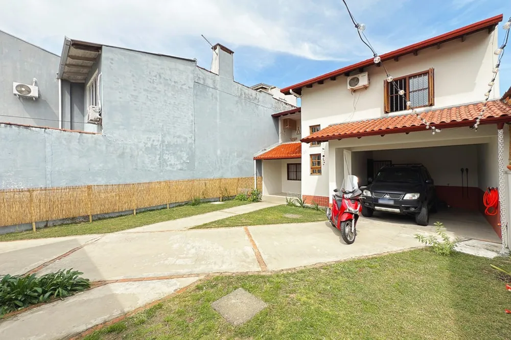 Casa para venda no bairro Aberta dos Morros em Porto Alegre