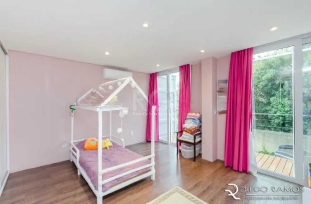 Casa para venda no bairro Teresópolis em Porto Alegre