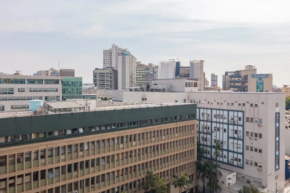 Apartamento para venda no bairro Centro Histórico em Porto Alegre