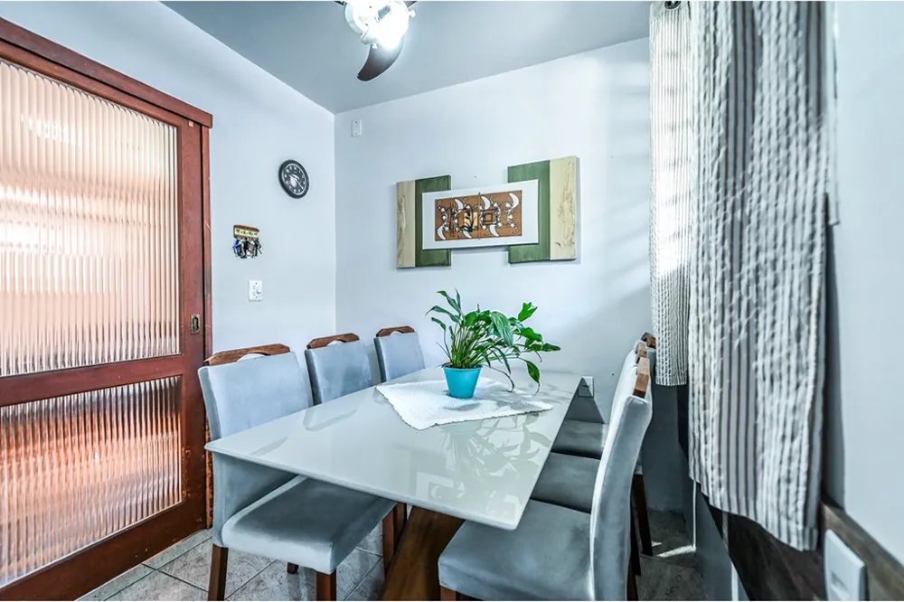 Casa para venda no bairro Santa Tereza em Porto Alegre