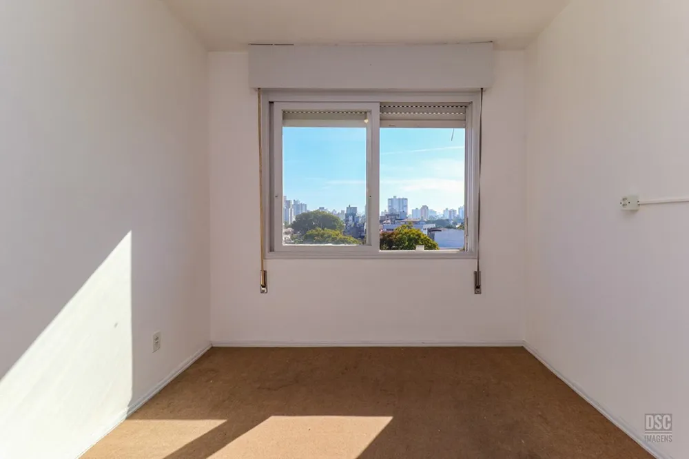 Apartamento para venda no bairro Partenon em Porto Alegre