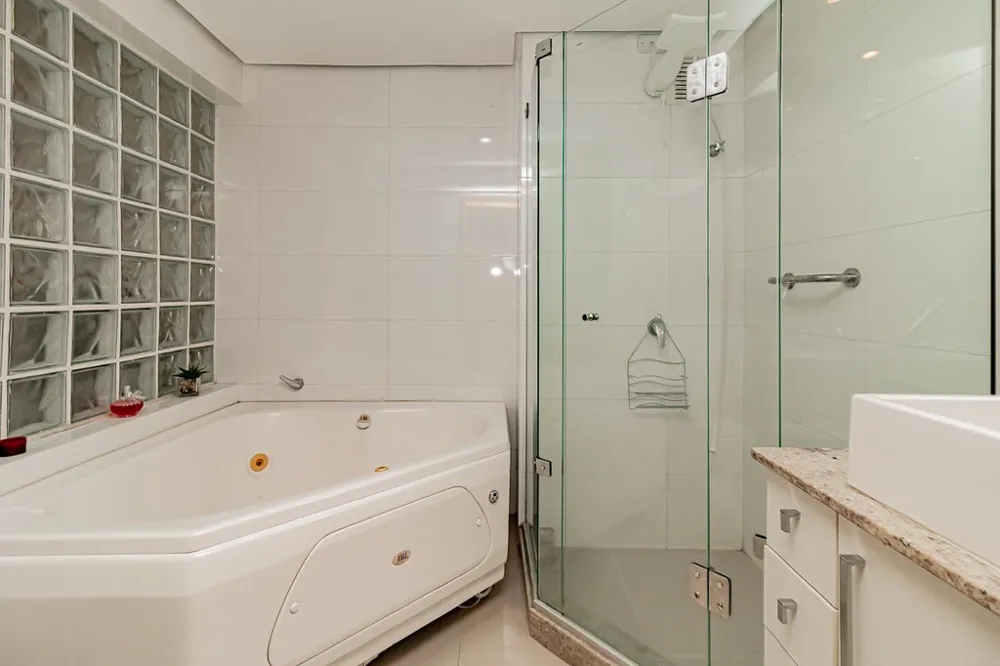 Apartamento para venda no bairro Independência em Porto Alegre