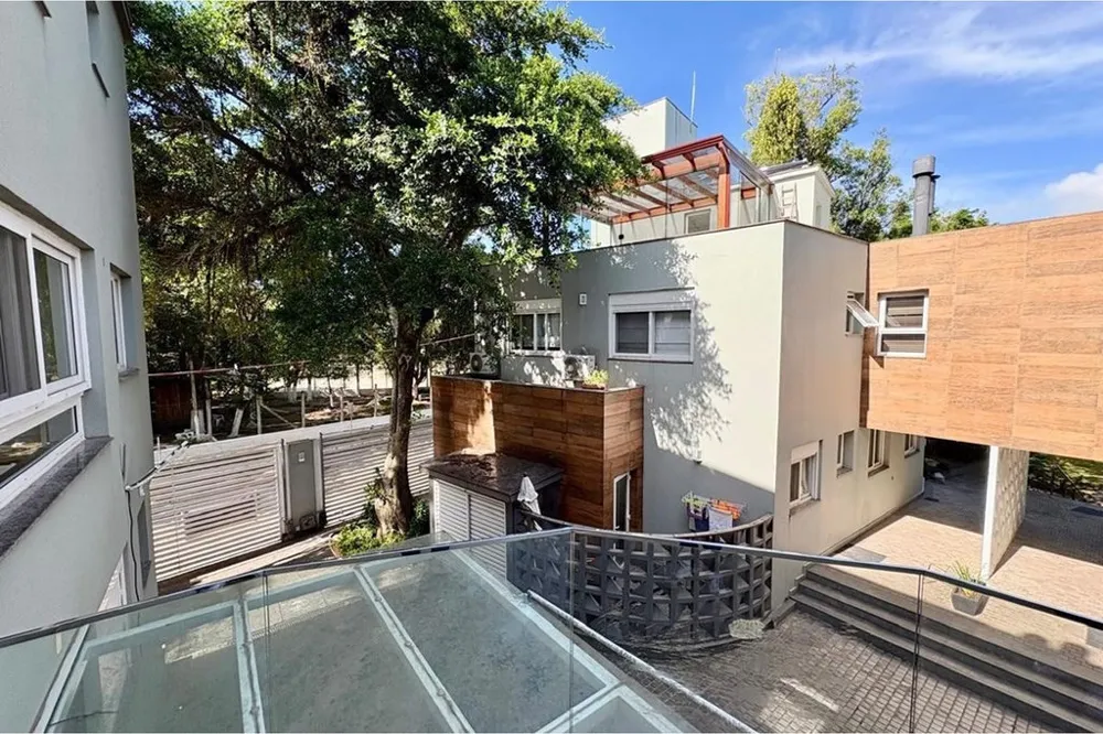 Casa para venda no bairro Tristeza em Porto Alegre
