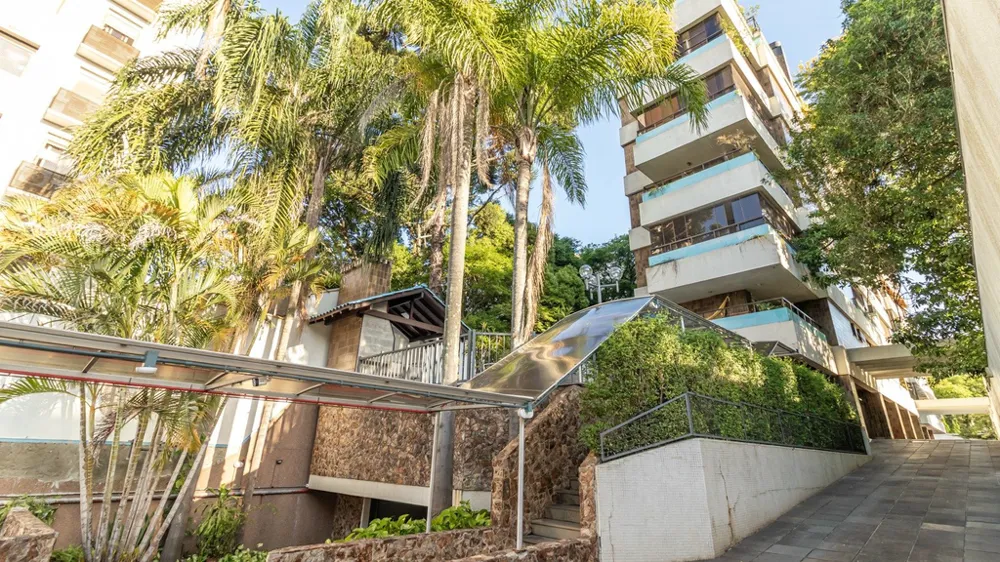 Apartamento para venda no bairro Moinhos de Vento em Porto Alegre